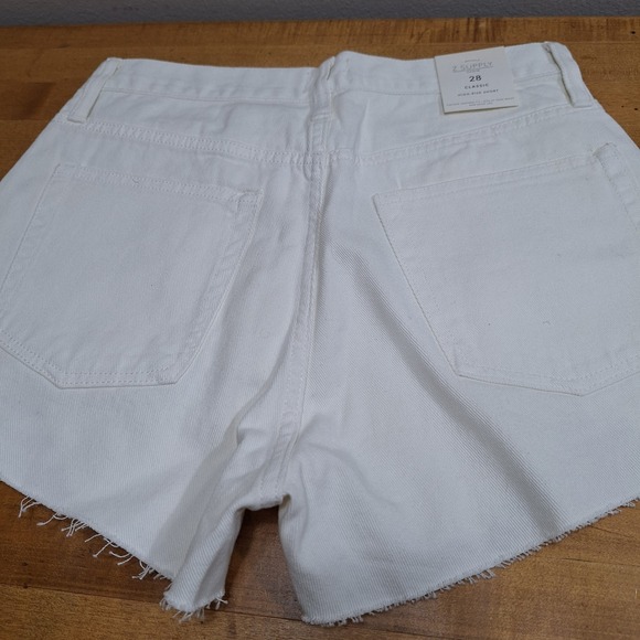 New ZSupply Everyday Hi-Rise Denim Jean Shorts Sz 28 Off White Distressed Cutoff - Picture 9 of 9